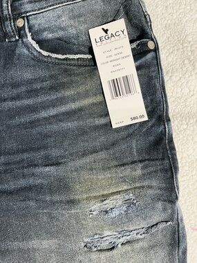 Legacy NWT Men's Skinny Ripped Jeans in Dark Blue